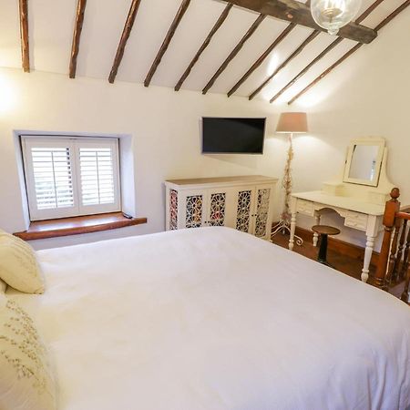 Bron Olau Villa Gellilydan Bagian luar foto