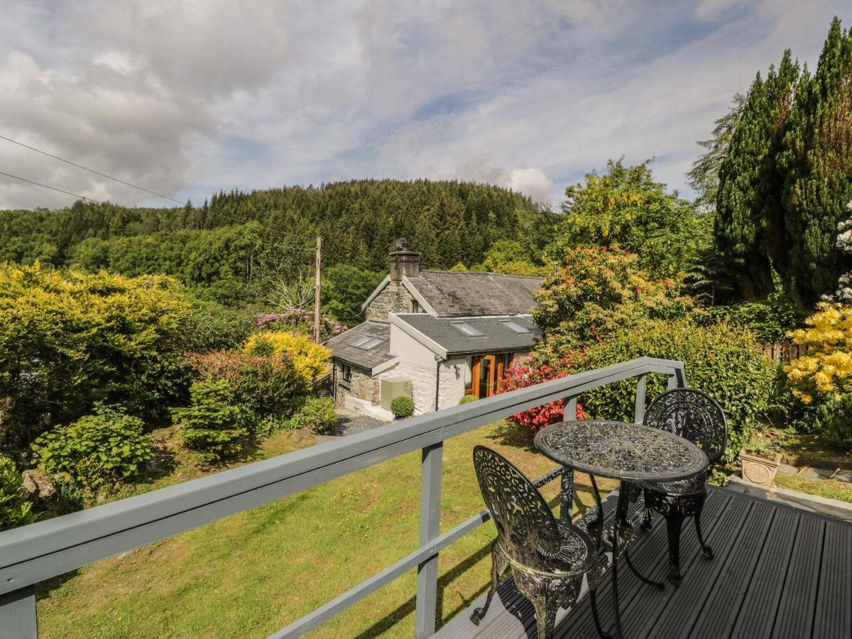 Bron Olau Villa Gellilydan Bagian luar foto